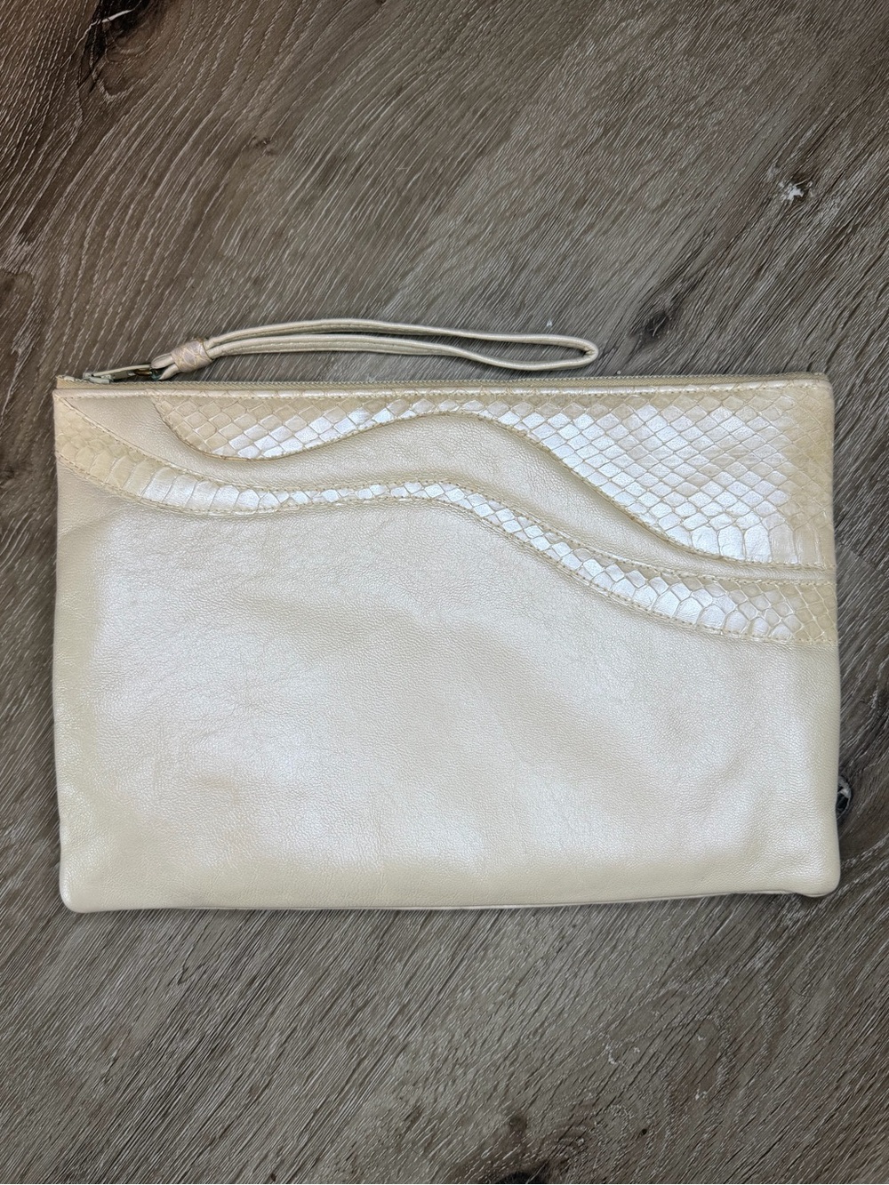 Vintage Ruth Saltz Handbag Leather Clutch Pearlescent Snakeskin 1980s